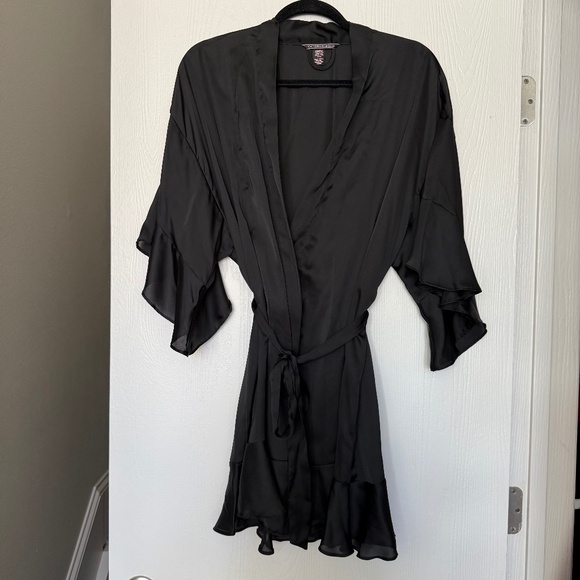 Victoria's Secret Black Satin Ruffled Robe size XS/S - Picture 2 of 9